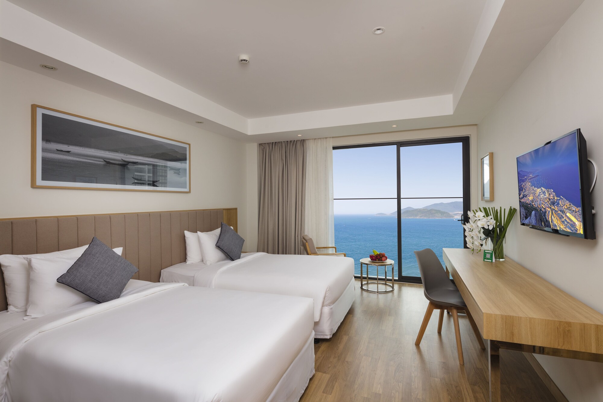 PREMIUM, DOUBLE BED, OCEAN VIEW, BALCONY