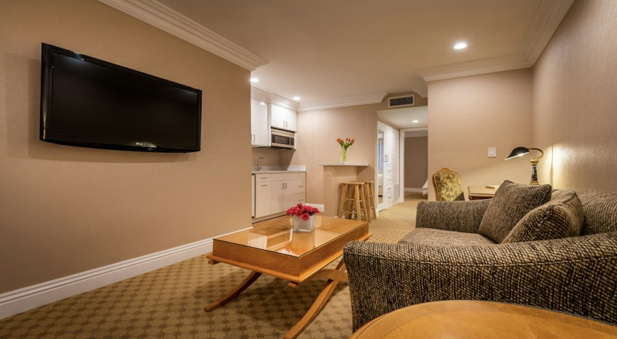 Beverly Hills Plaza Hotel & Spa 29/63