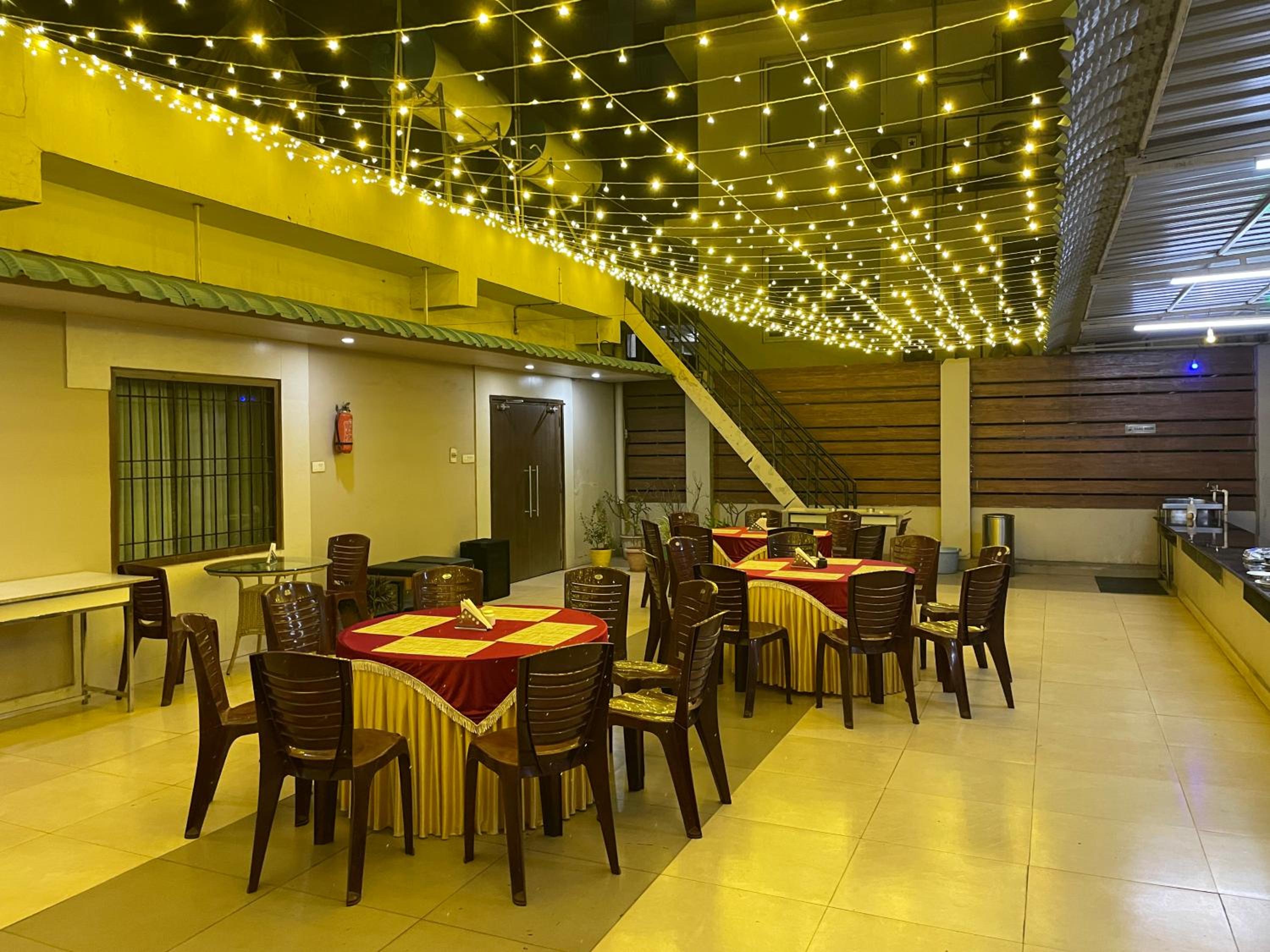 Hotel Five Elements 25/27