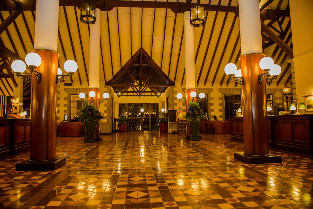 Lobby at Windsor Golf Hotel And Country Club, NAIROBI