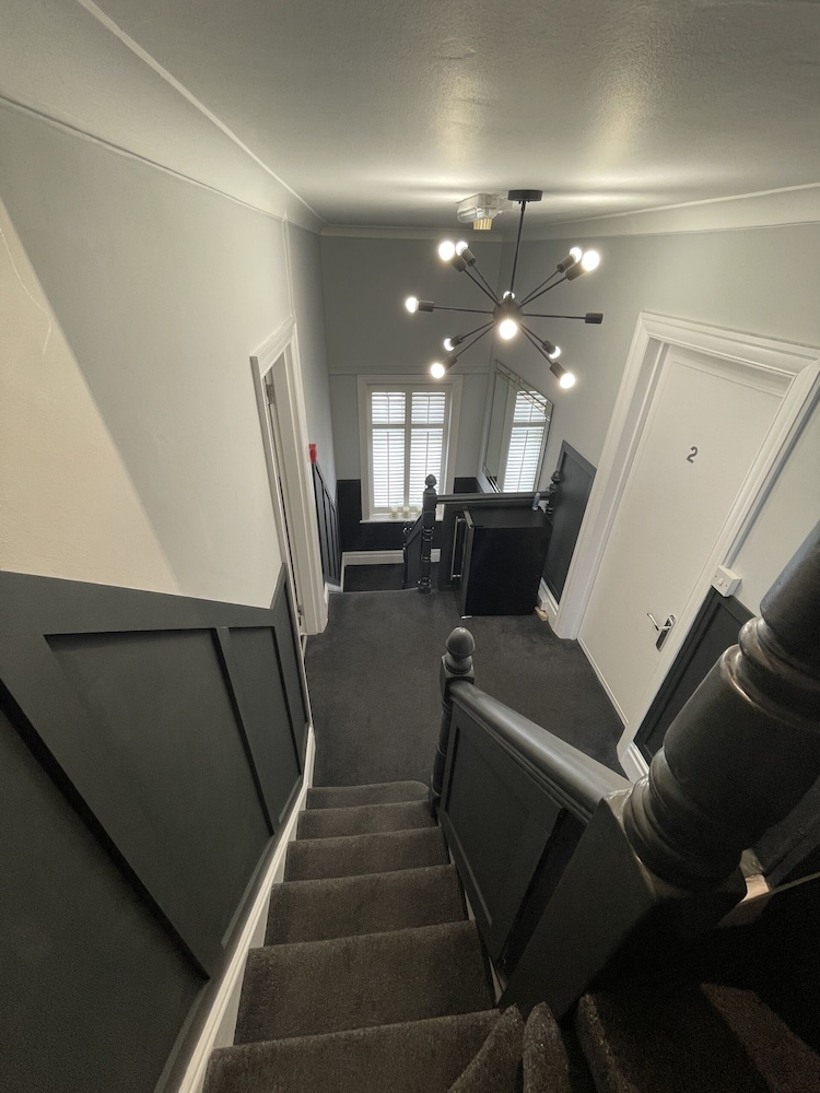 Grosvenor Lodge Guest House 10/18