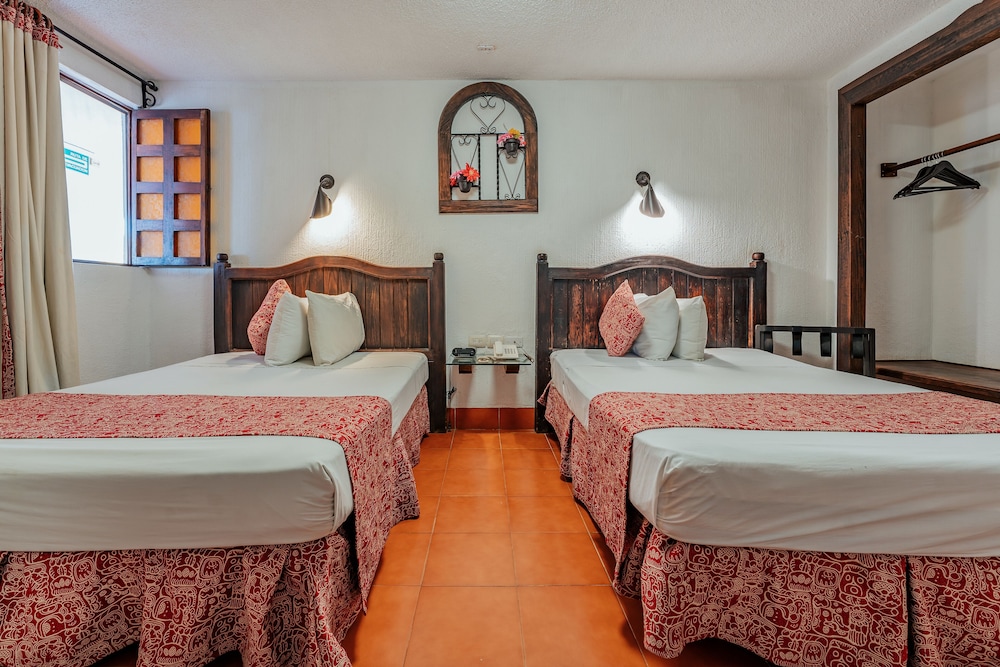 Hotel Maya Yucatan by Cartas a Frida 21/50