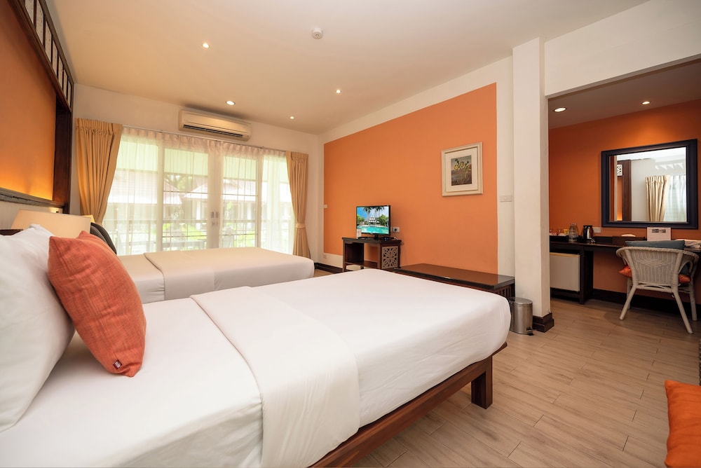 Le Charme Sukhothai Historical Park Resort 11/63