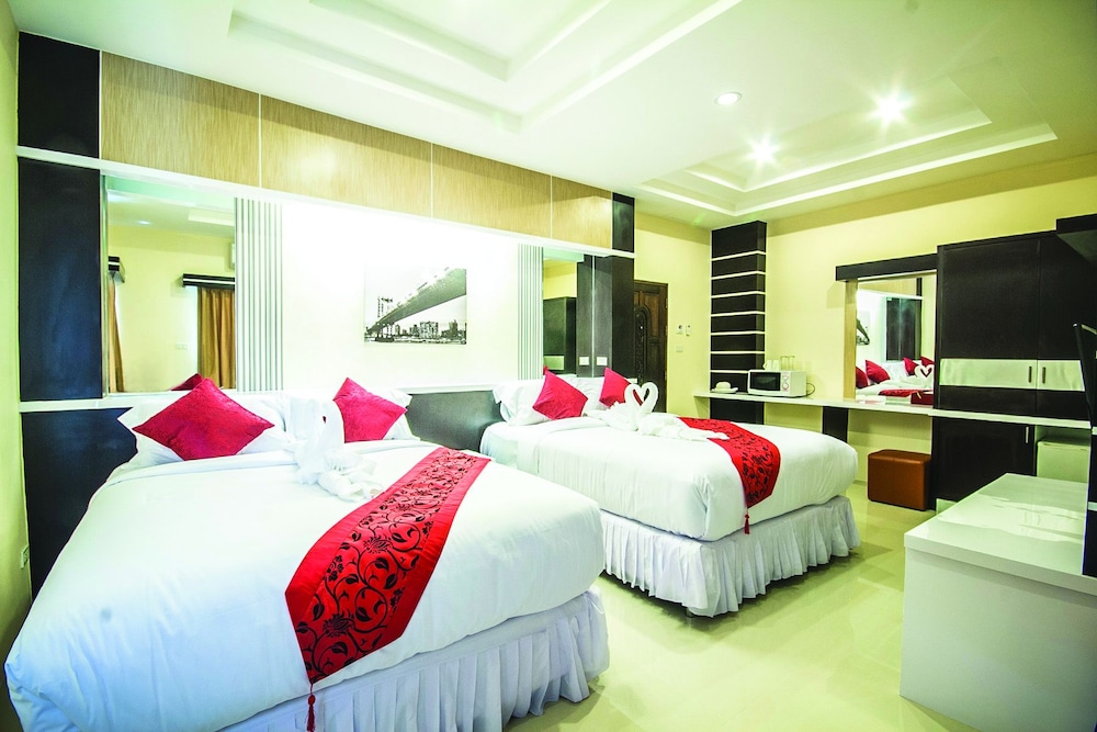 Excella Hotel 38/52