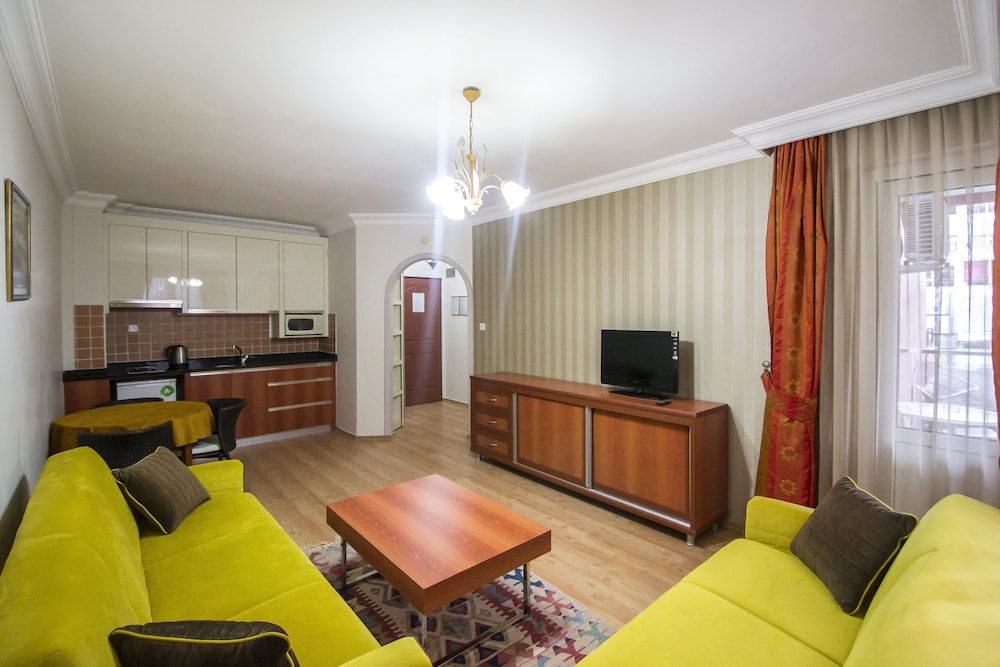 My Home Aparthotel 16/38