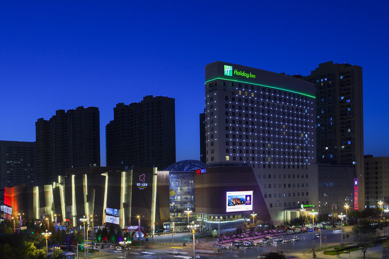HOLIDAY INN PANJIN AQUA CITY 4/50