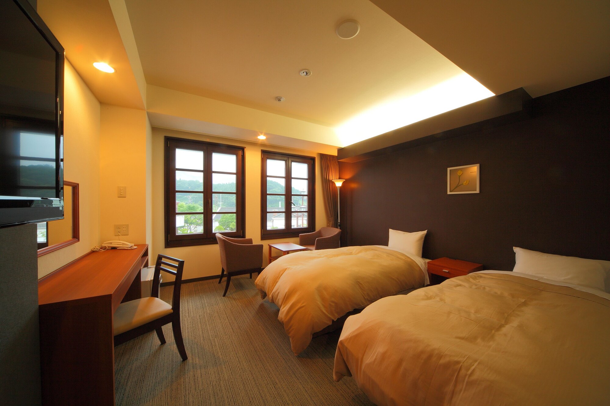 ROOM, TWIN BEDS