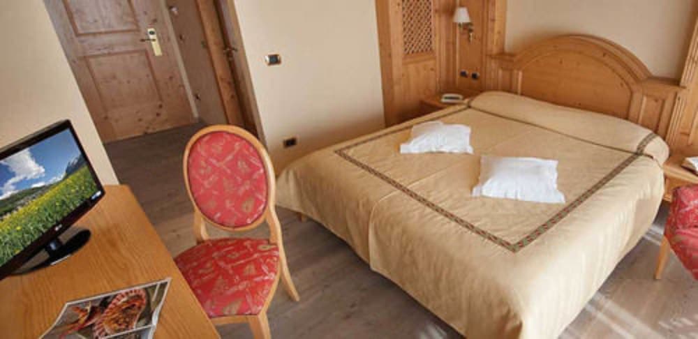 Hotel Valtellina 10/77