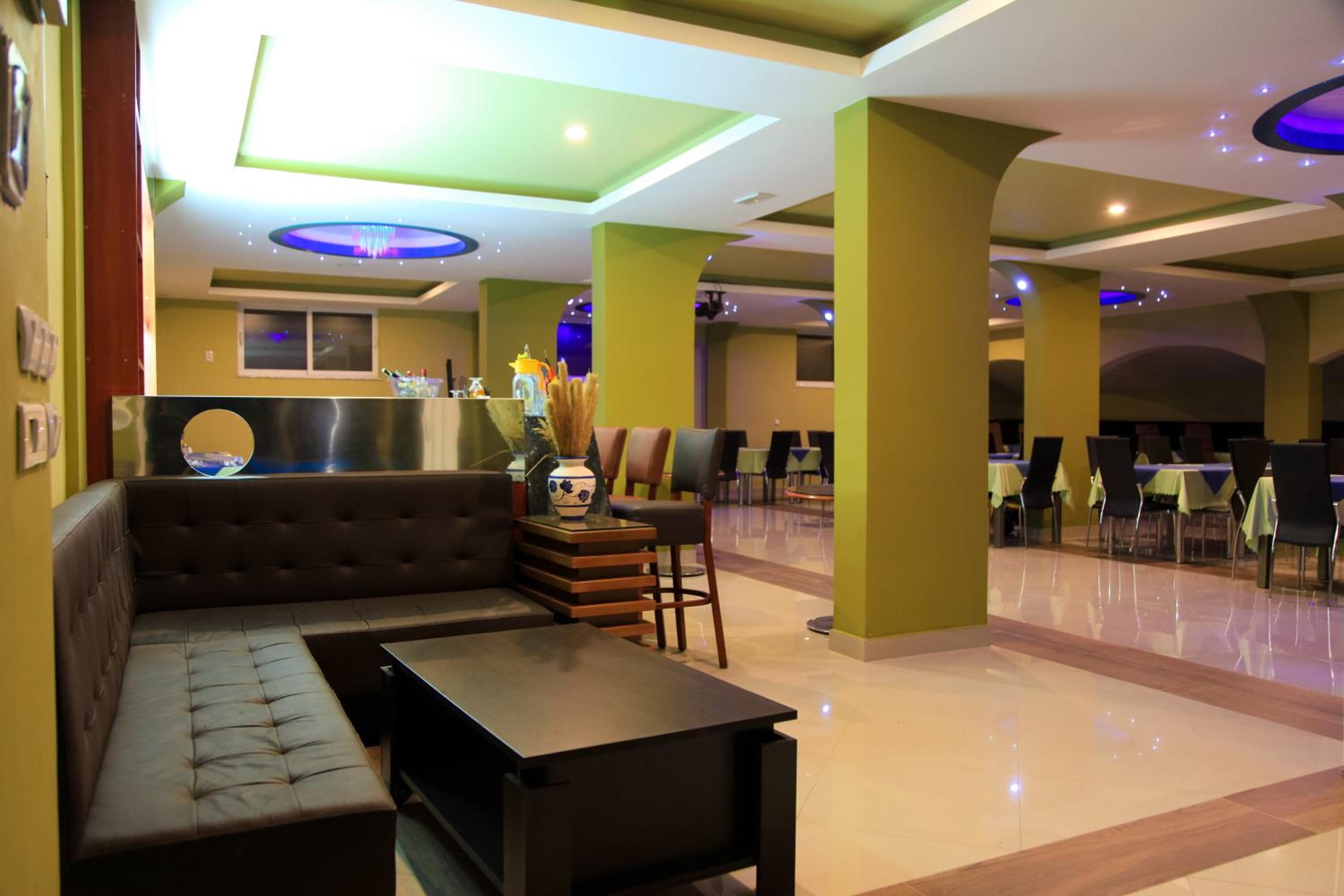 Aparthotel Villa Primafila 57/75