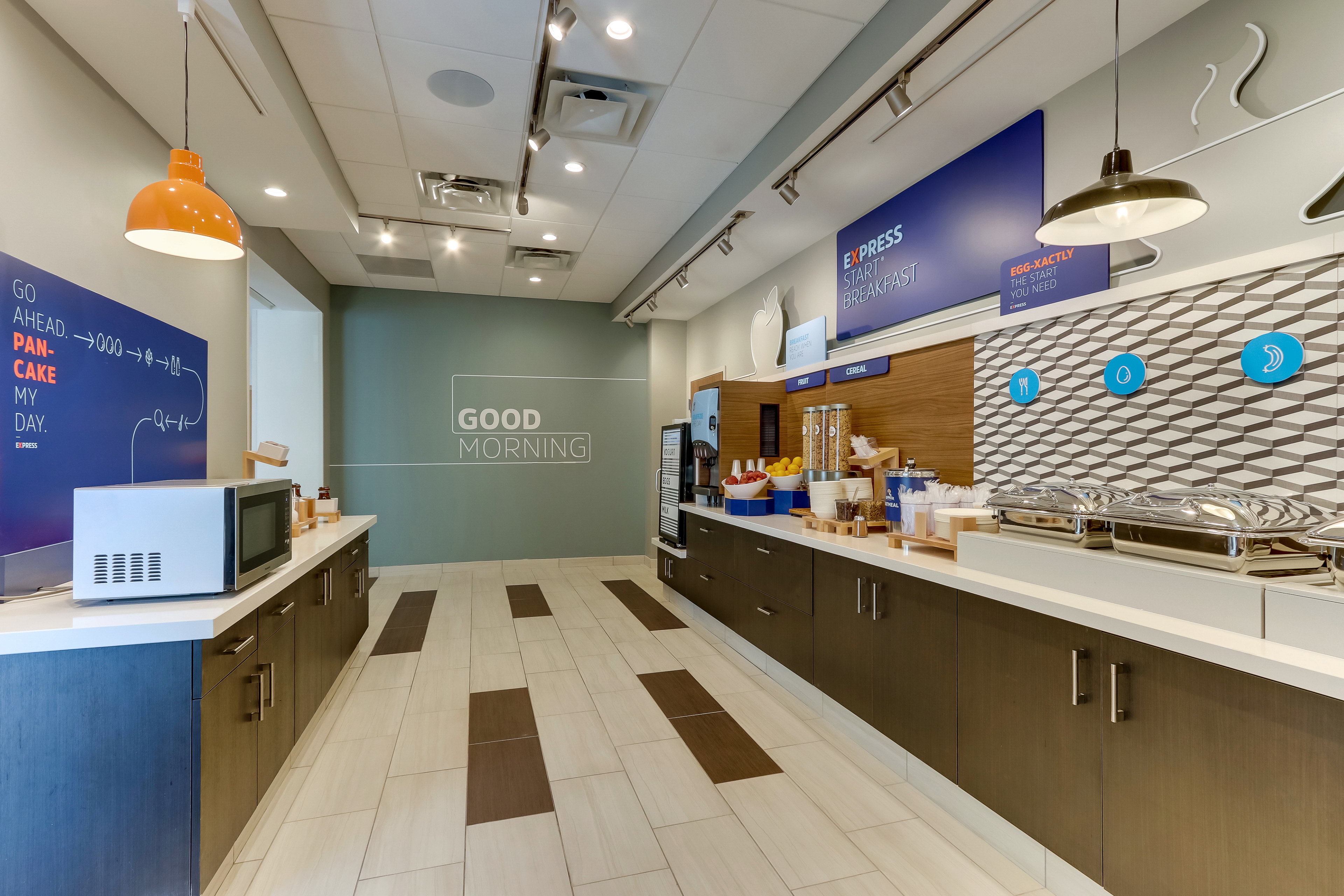 Holiday Inn Express Wilmington - Porters Neck 12/56