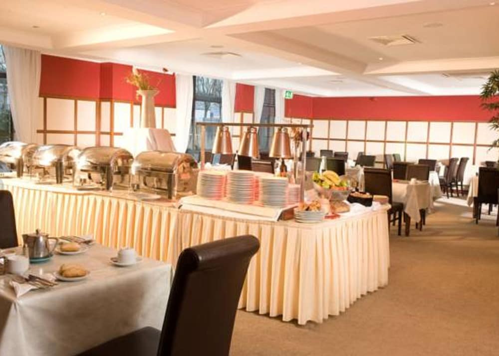 Great National South Court Hotel 71/90