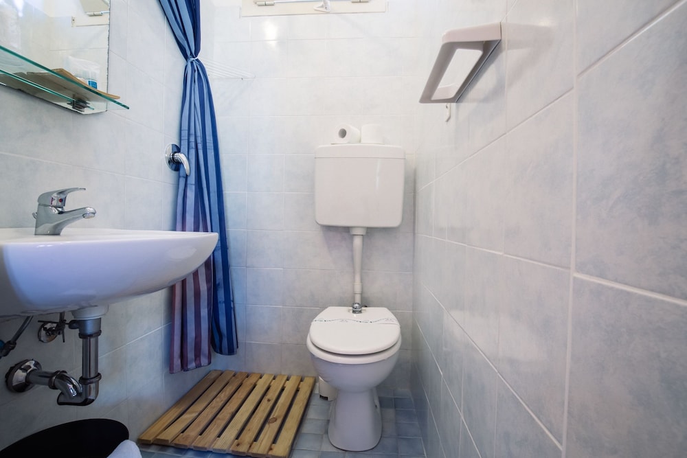 HOTEL RIMINI ERIALE 36/40