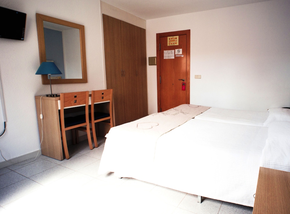 Hotel La Cabaña 10/49