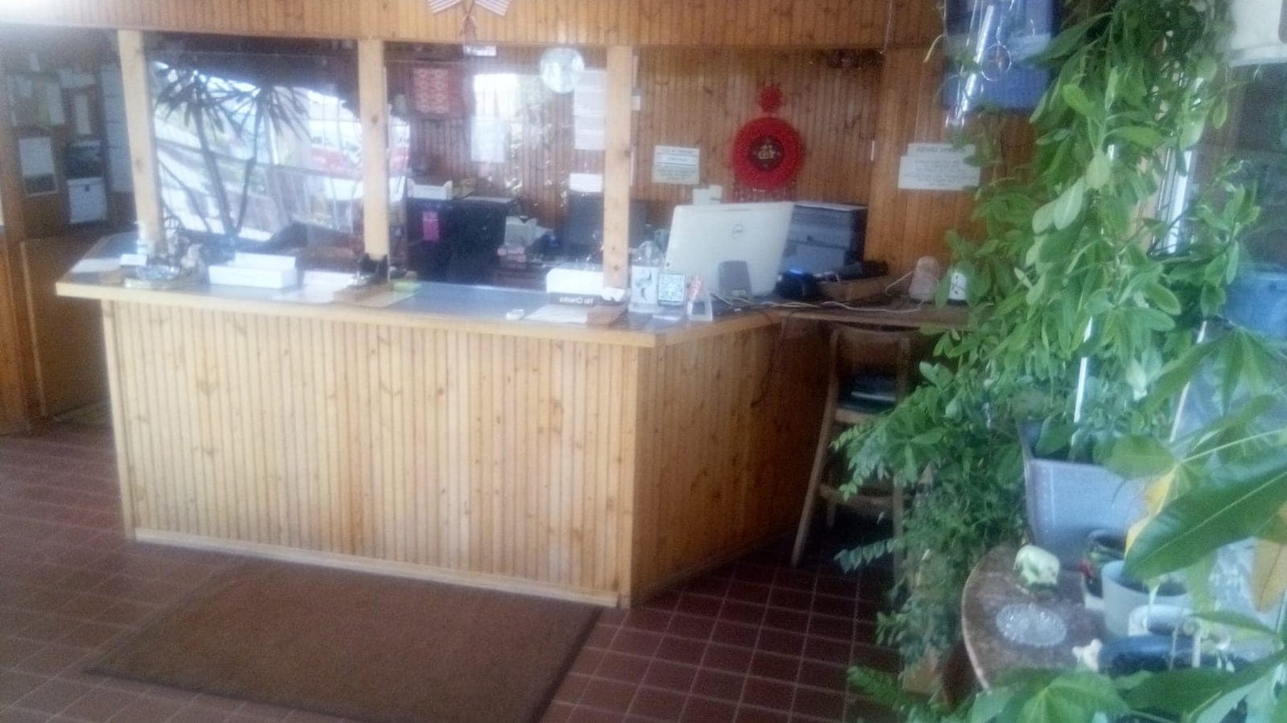 Lone Star Inn 25/43