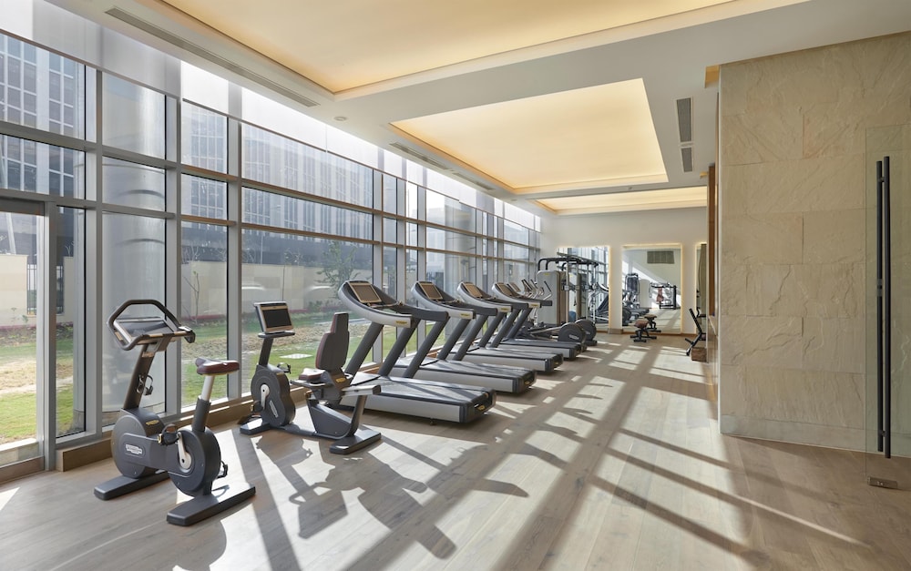 Andaz Delhi, by Hyatt 43/82