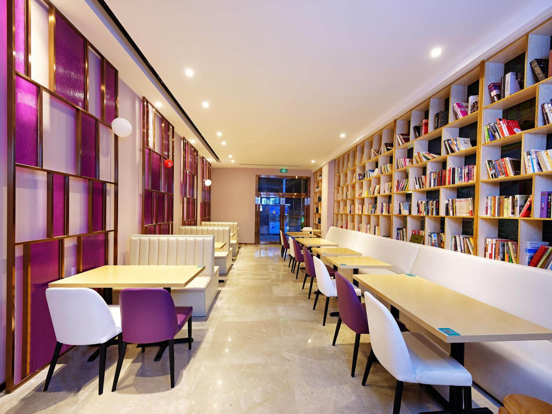 Lavande Hotel (Guangzhou Convention and Exhibition Center, Nanzhou Metro Station) 59/66