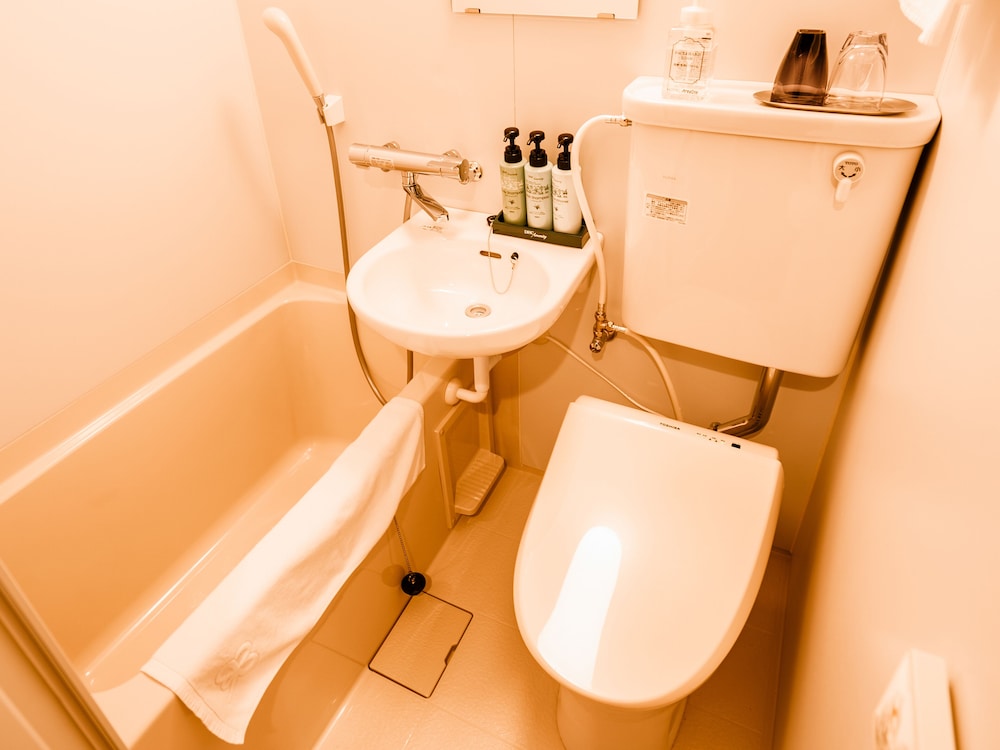 Hotel AreaOne Takamatsu City 24/24