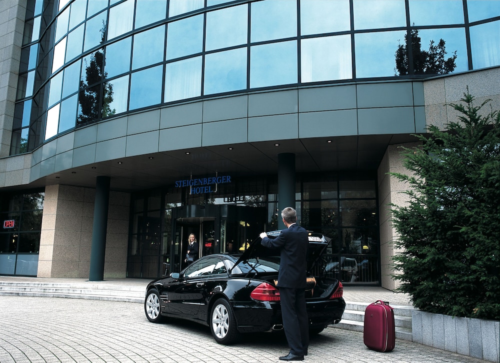 Steigenberger Hotel Dortmund 45/46