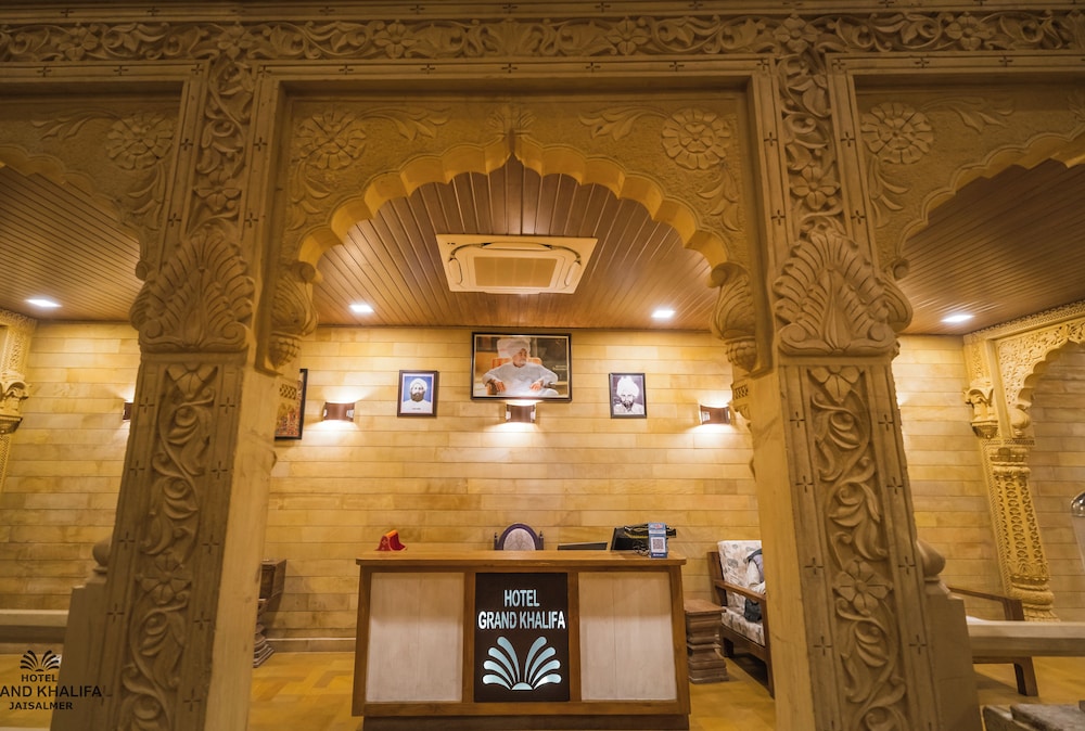 Hotel Grand Khalifa 7/50