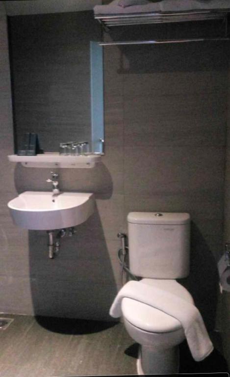 Shakti Hotel Jakarta 22/23