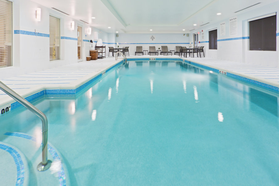 Holiday Inn Express Neptune 40/80