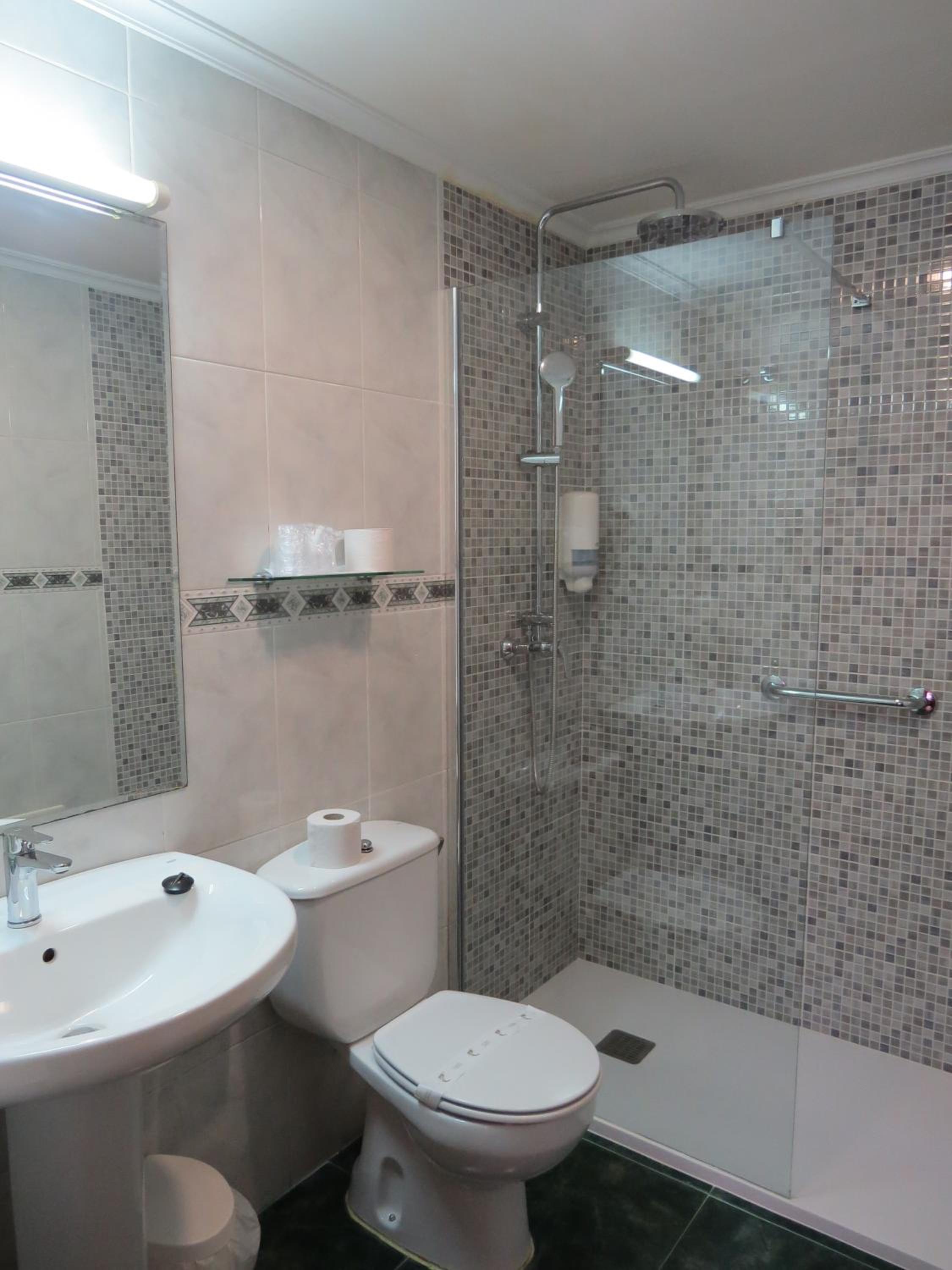 Hotel Anunciada 54/58
