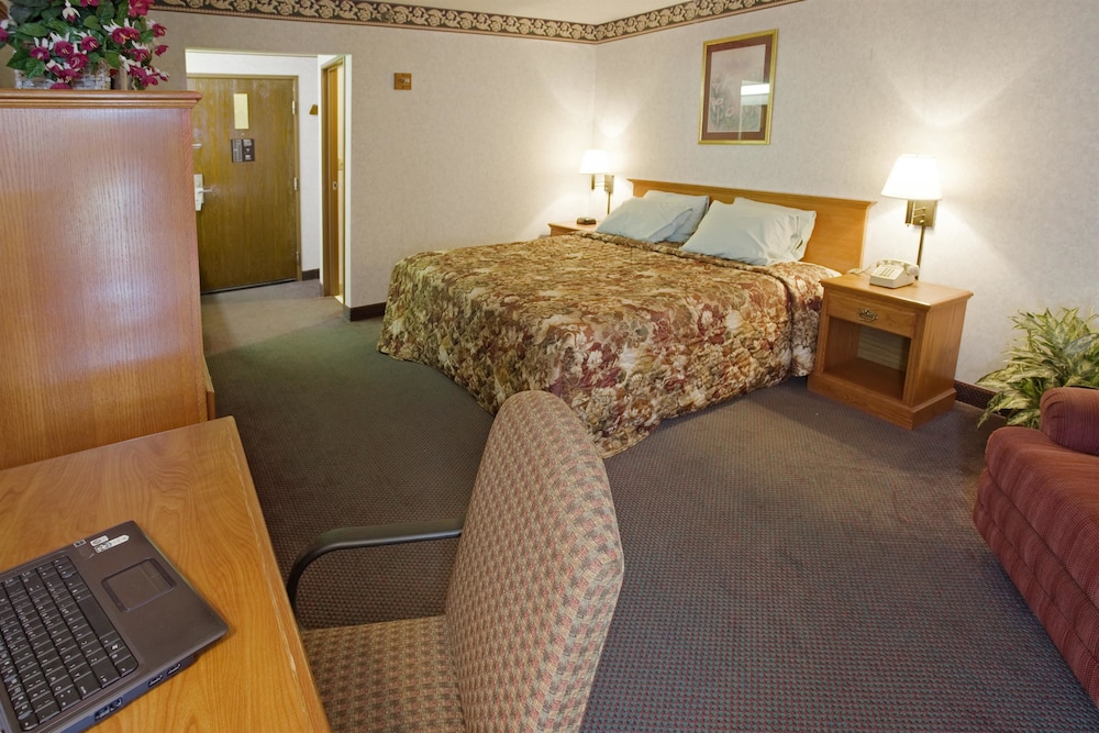 Americas Best Value Inn McMinnville 8/27