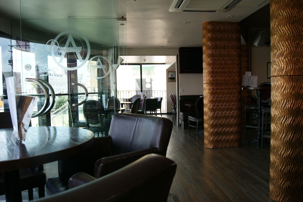 Amsterdam Hotel 41/70