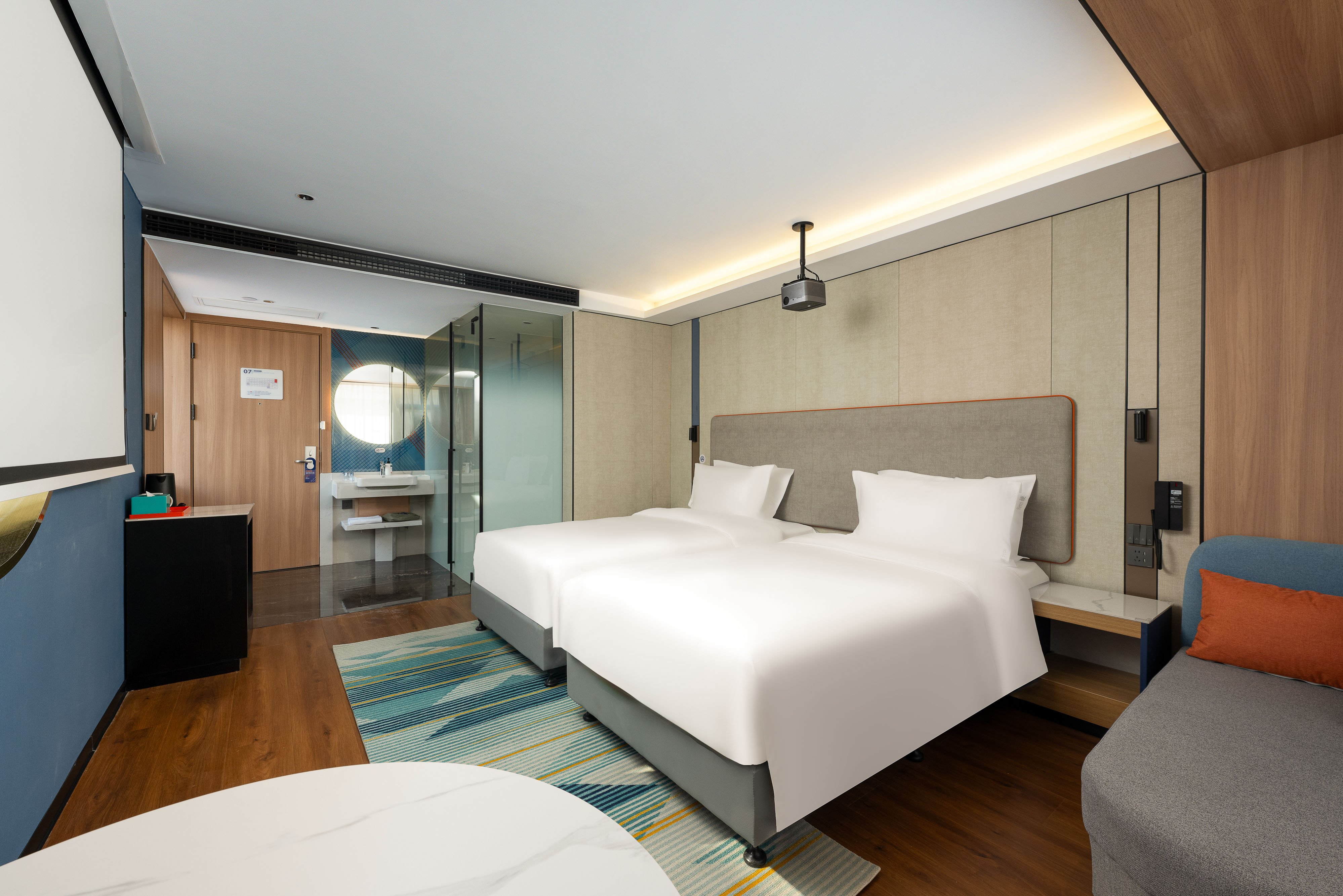 Holiday Inn Express Lanzhou Zhengning Road 10/28