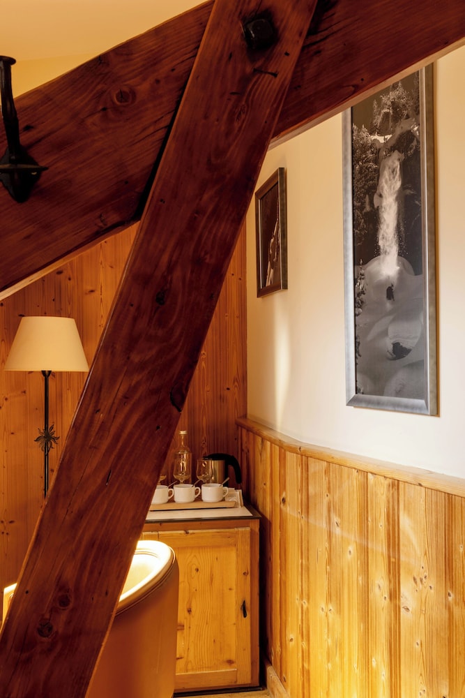 Auberge Du Manoir 41/50