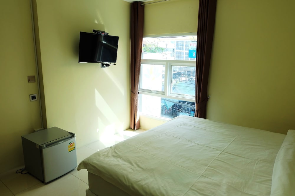 AU BON HOSTEL 24/58