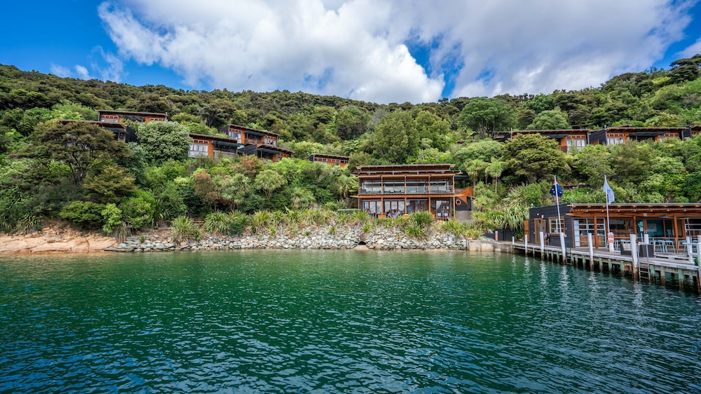Bay of Many Coves Resort 11/57