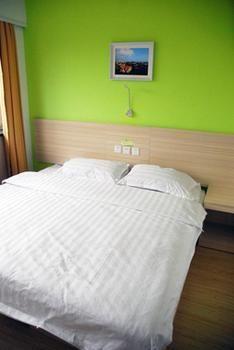 Lavande Hotel (Qingdao North Railway Station Siliu South Road) 18/49