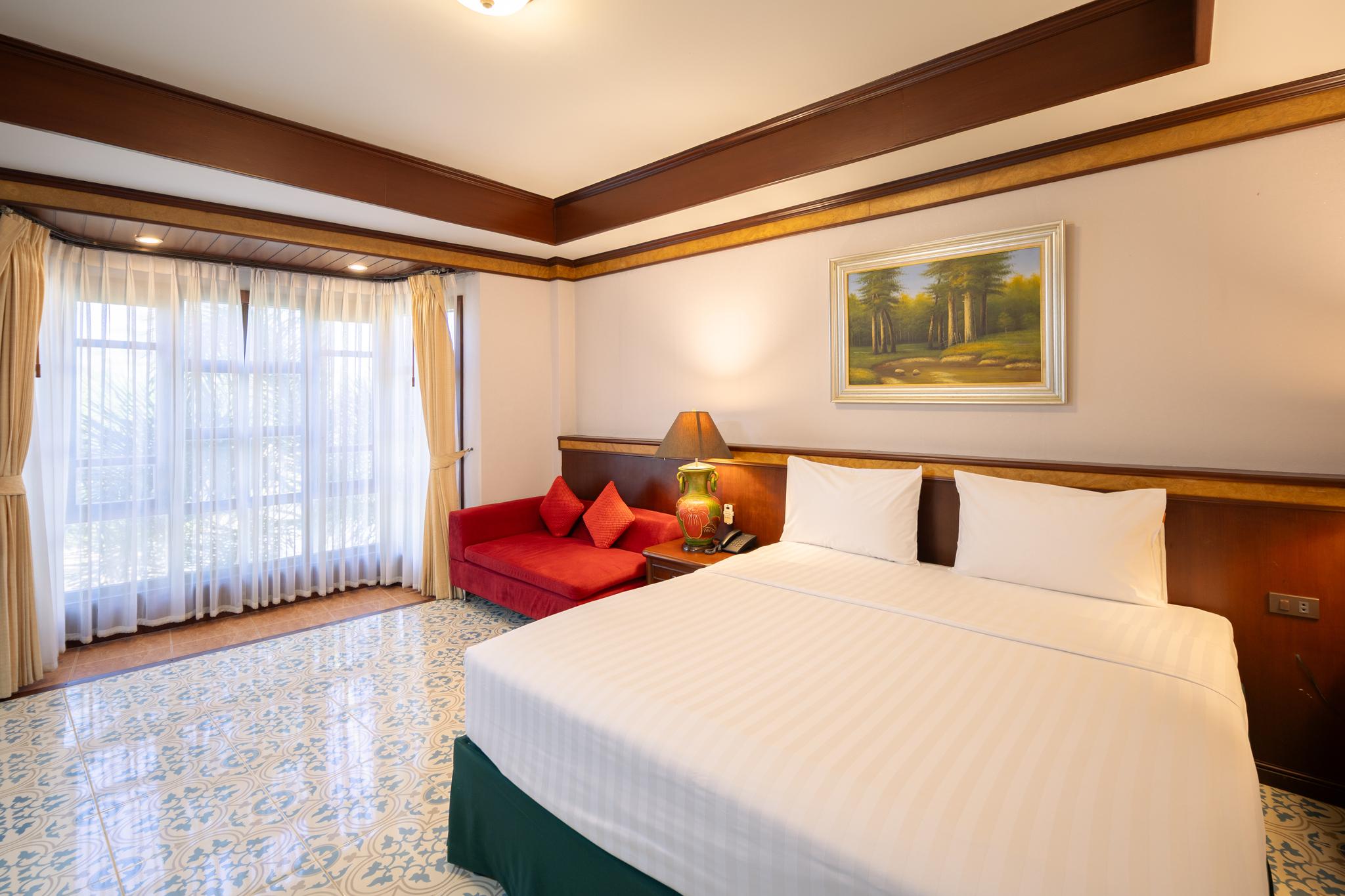 Room, Double Bed, Lake View