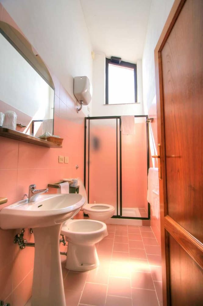 Albergo Villa Rioddi 19/50