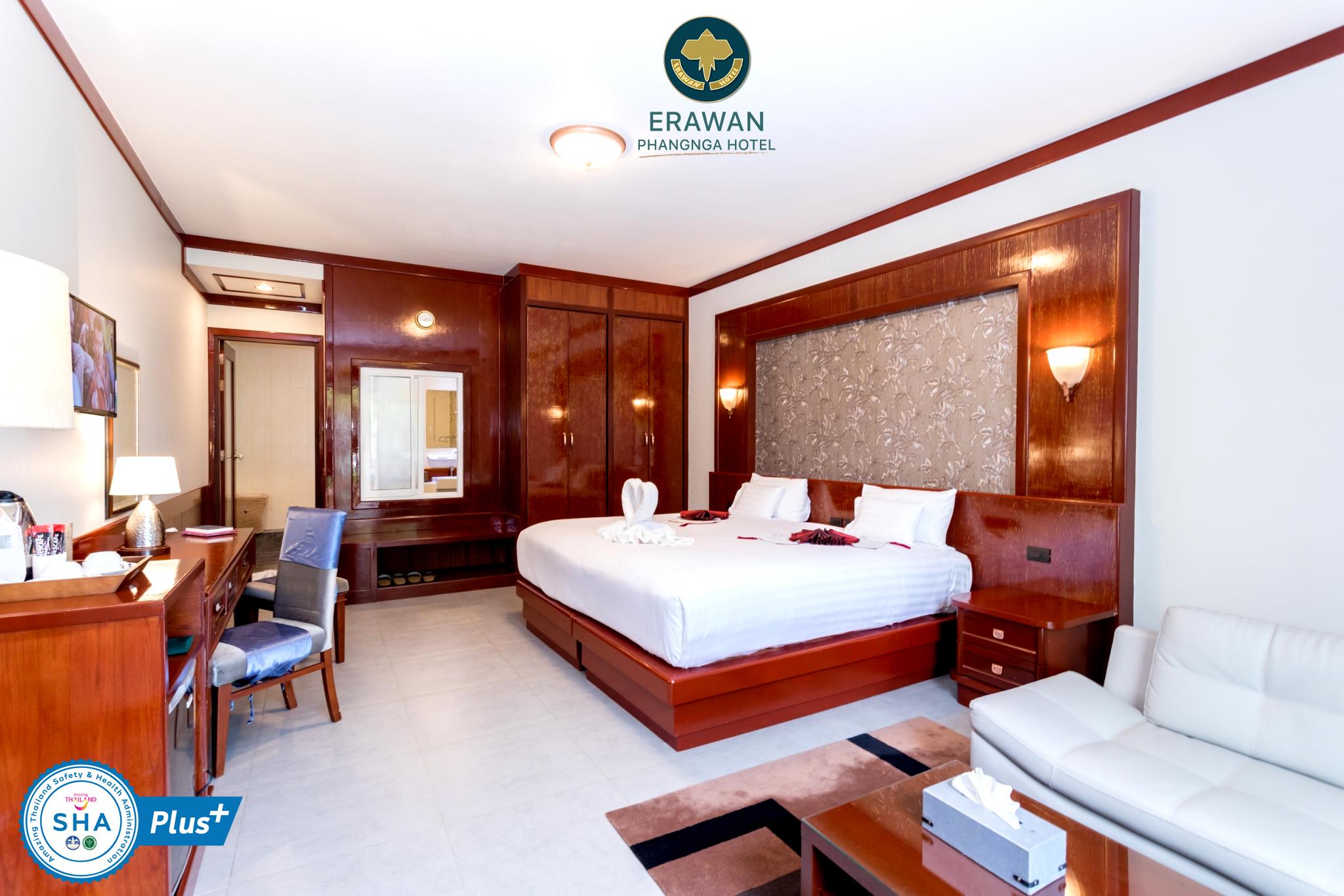 Junior Suite, Pool View