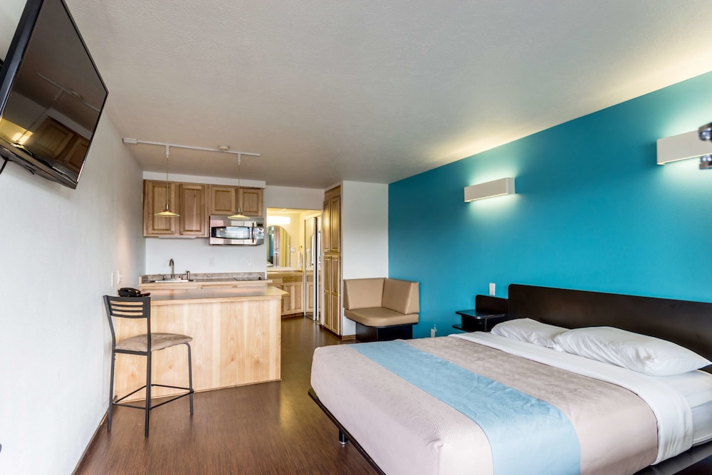 Motel6 Missoula MT - University 10/60