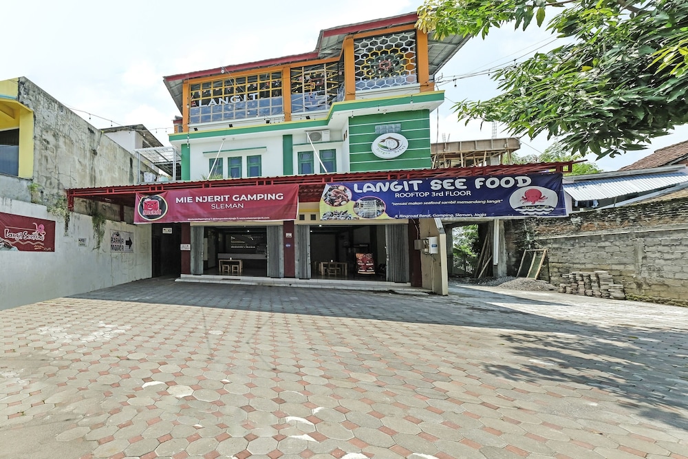 Super OYO 90905 Dangau Datuk Guesthouse 40/43