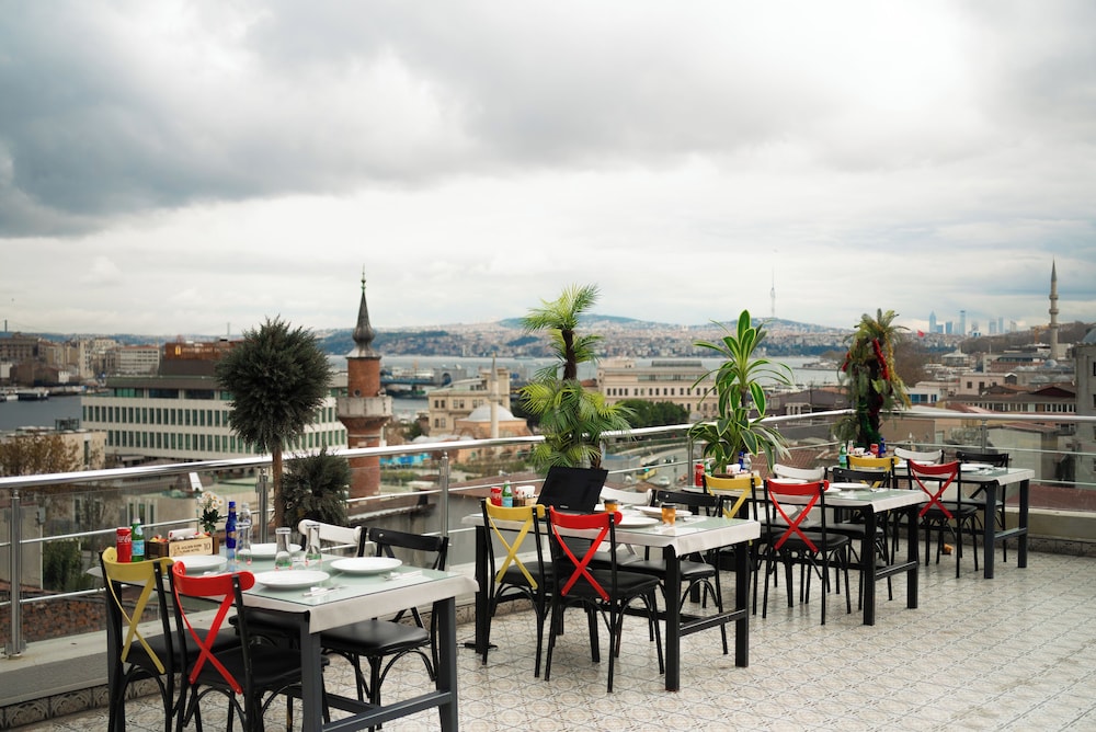 Golden Horn Park Hotel 40/49