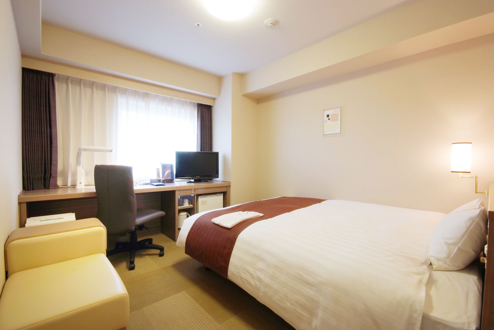 Room, Double Bed