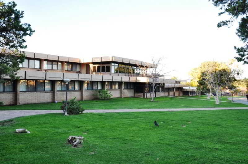 Thunderbird Lodge 19/22