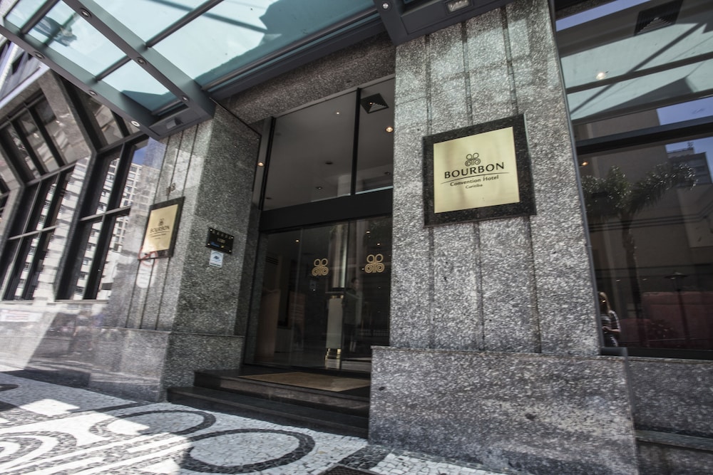 Bourbon Curitiba Hotel & Suites in CURITIBA