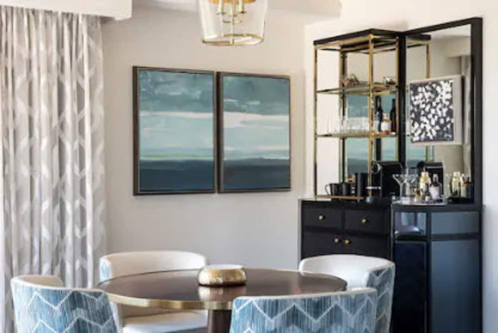 Four Seasons Hotel Westlake Village 37/72