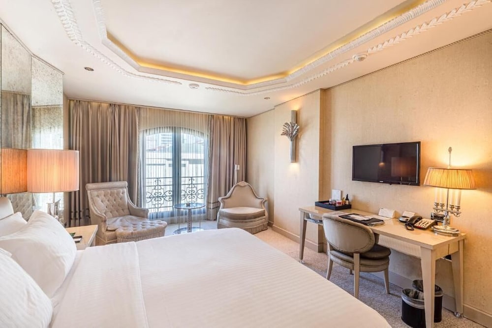 ROOM, KING BED, CITY VIEW, ACCESSIBLE