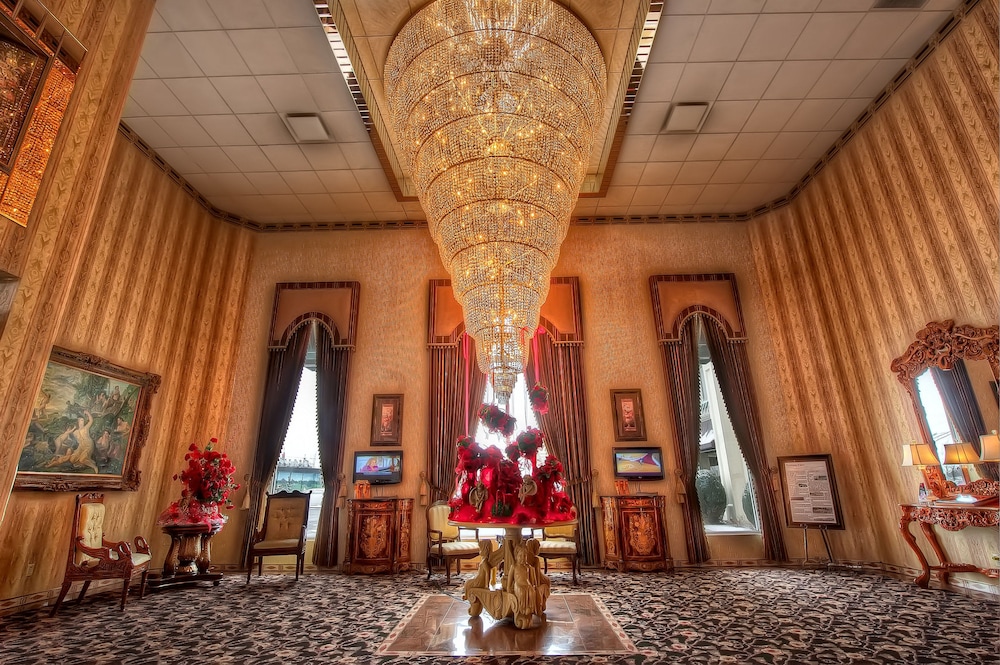 Garden Place Hotel 41/51