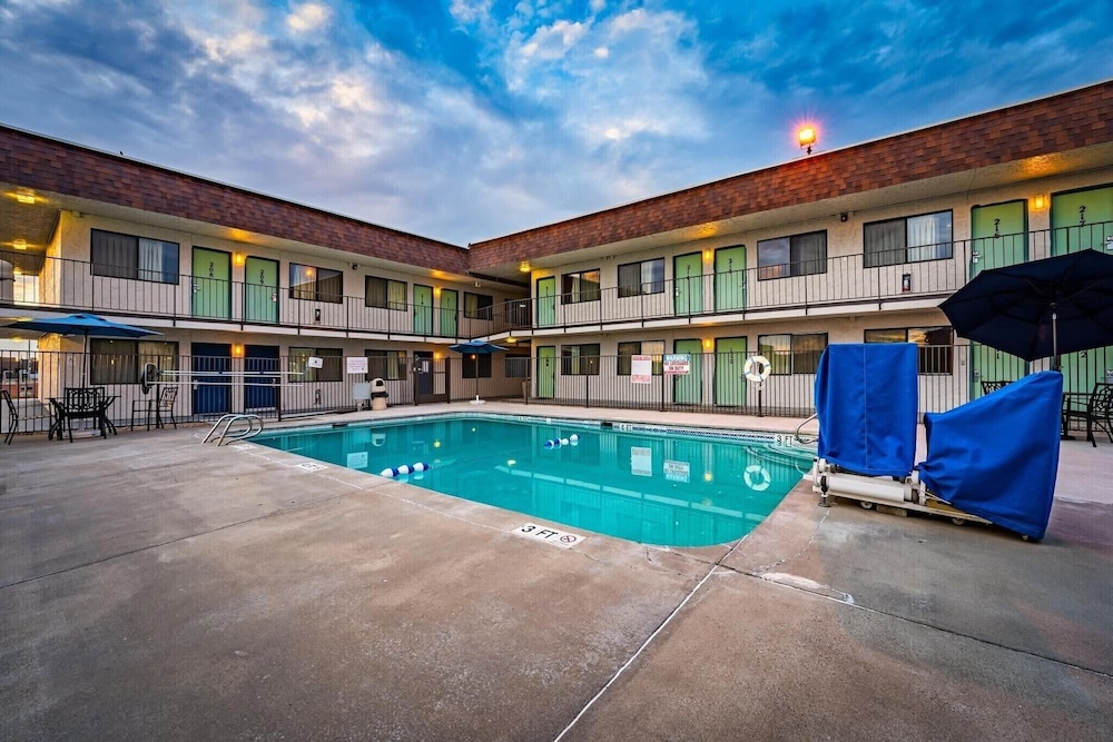 Motel6 Grand Junction, CO in GRAND JUNCTION - CO