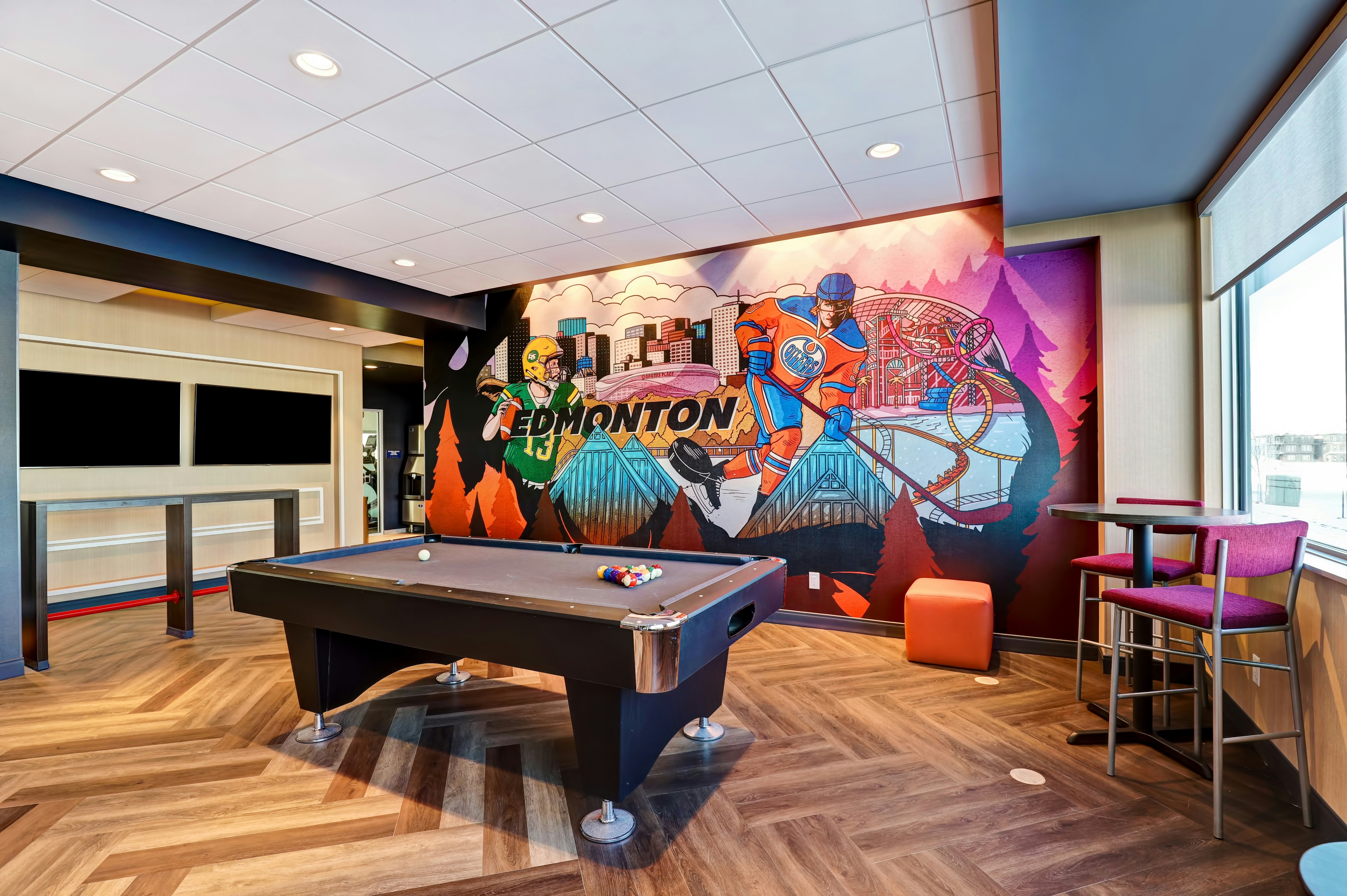 Tru By Hilton Edmonton Windermere Ab 14/19