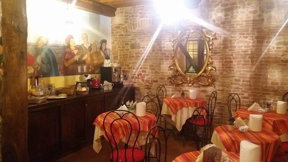 Antica Corte dei Principi 34/50