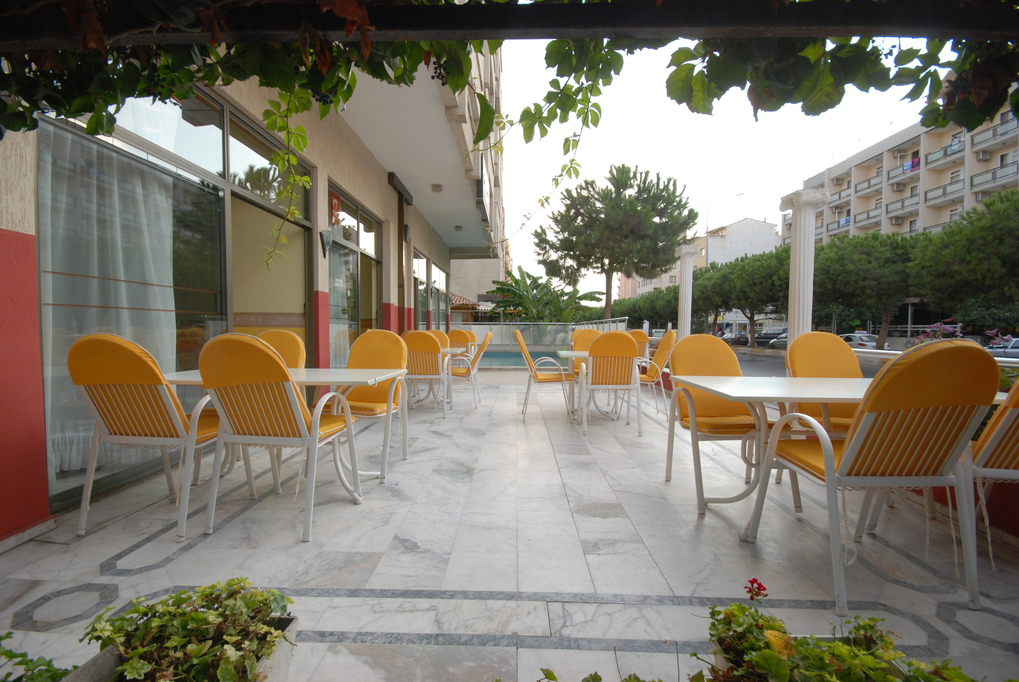 Dias Hotel 25/27