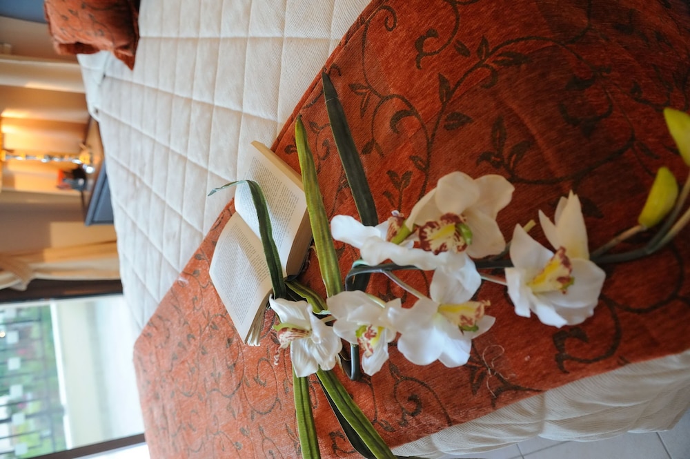 Vineland Holiday Villas 32/48
